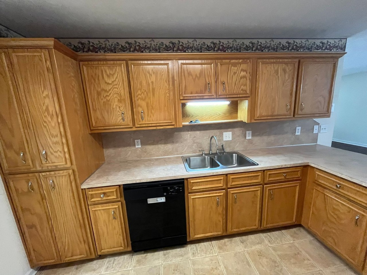 130 Mobley Ct - Photo 4 of 29