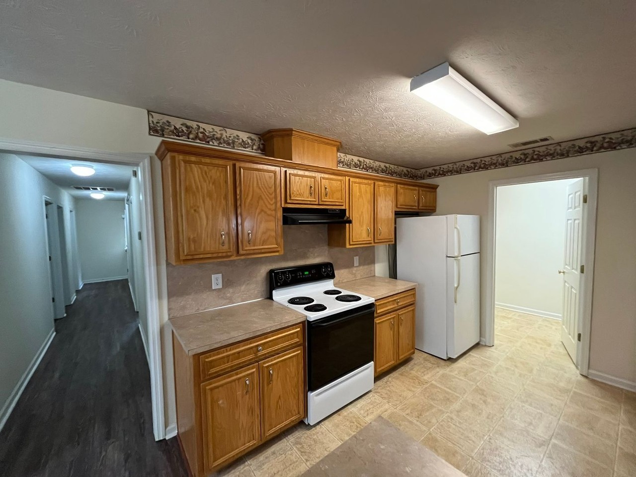 130 Mobley Ct - Photo 7 of 29