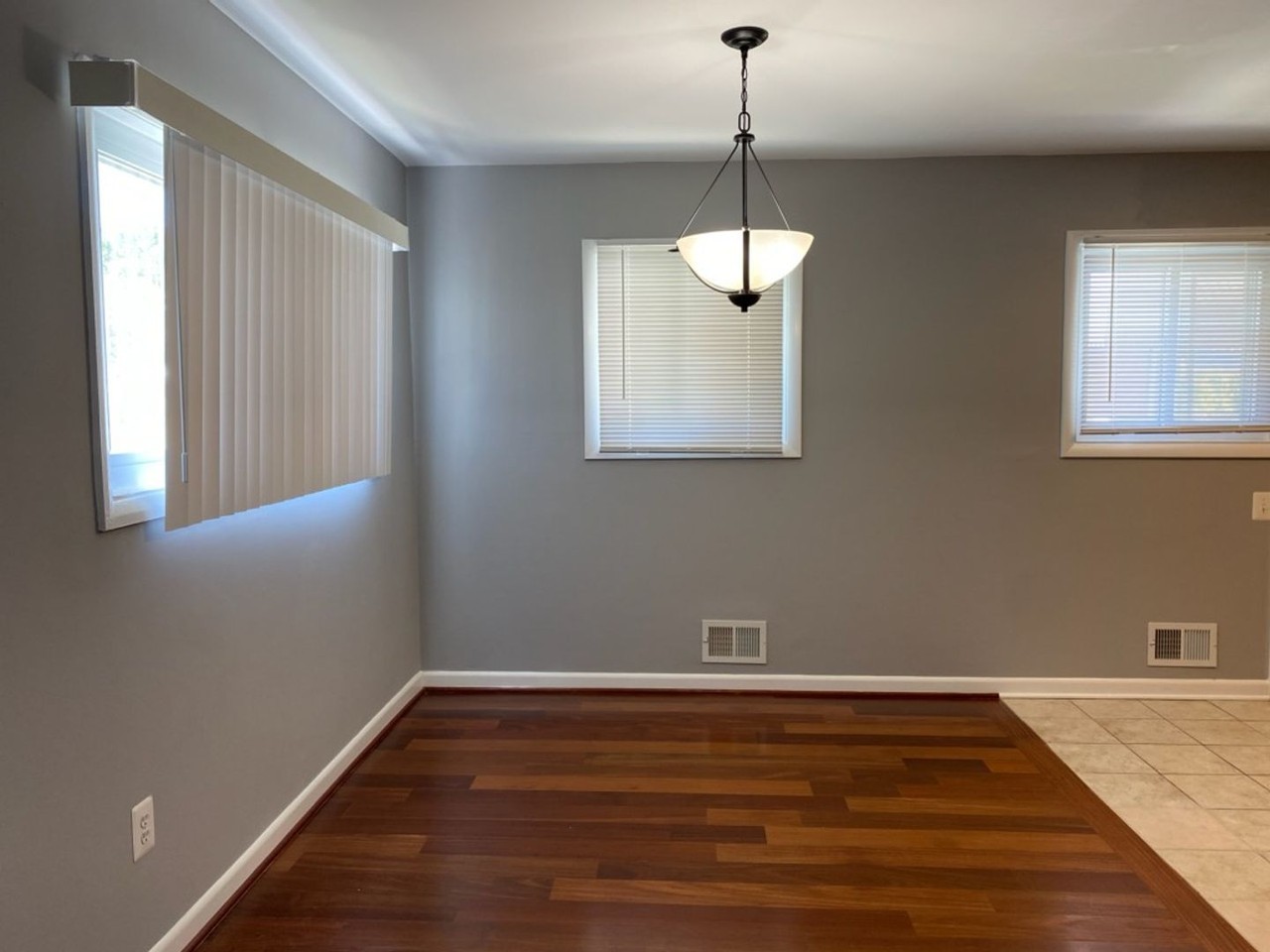 808 Bobby Rd - Photo 4 of 11