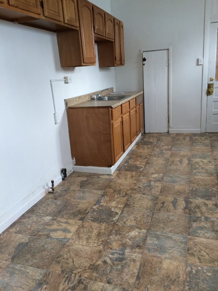 257 S Belvidere Ave - Photo 3 of 13