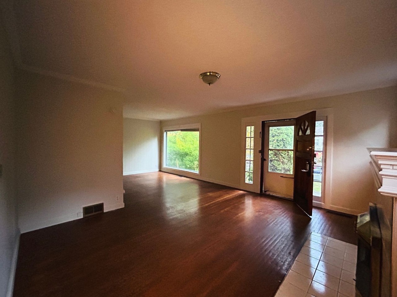 2342 N 57th St - Photo 5 of 35