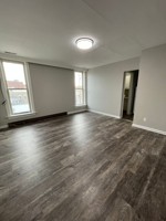 featured image of 208 S Market St