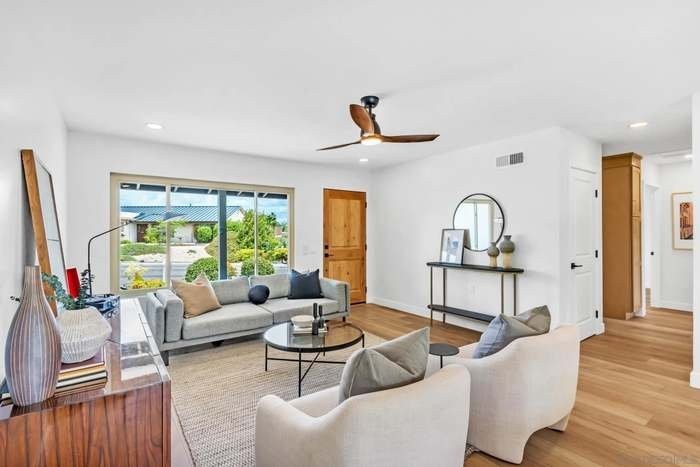 12127 Santiago Rd W - Photo 3 of 13