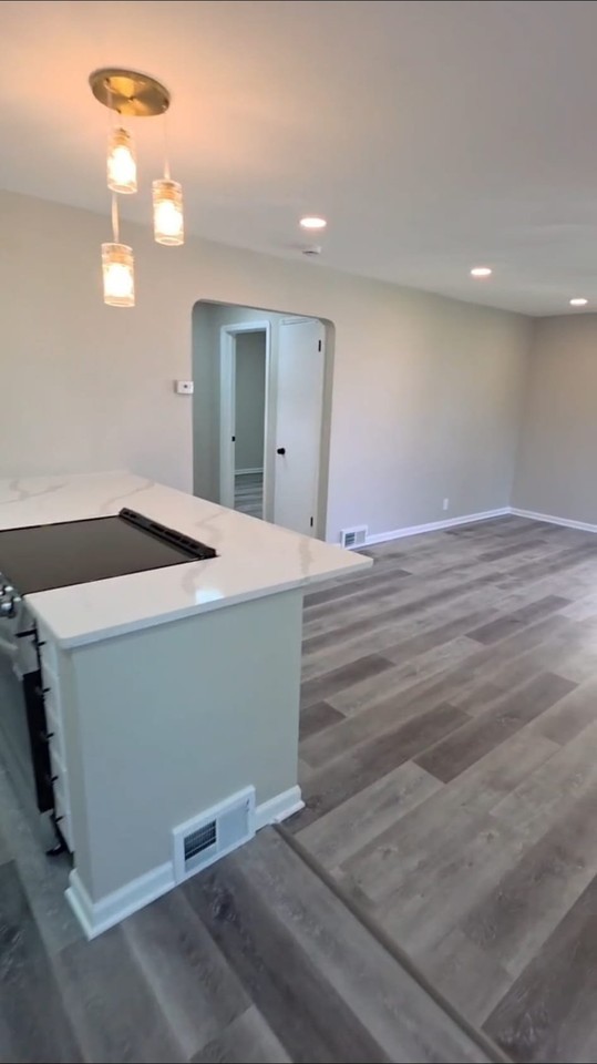 6206 Snow Rd - Photo 2 of 6