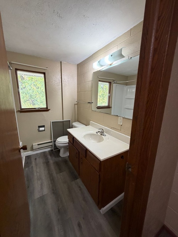 1513 7th Ave Sw - Photo 5 of 11