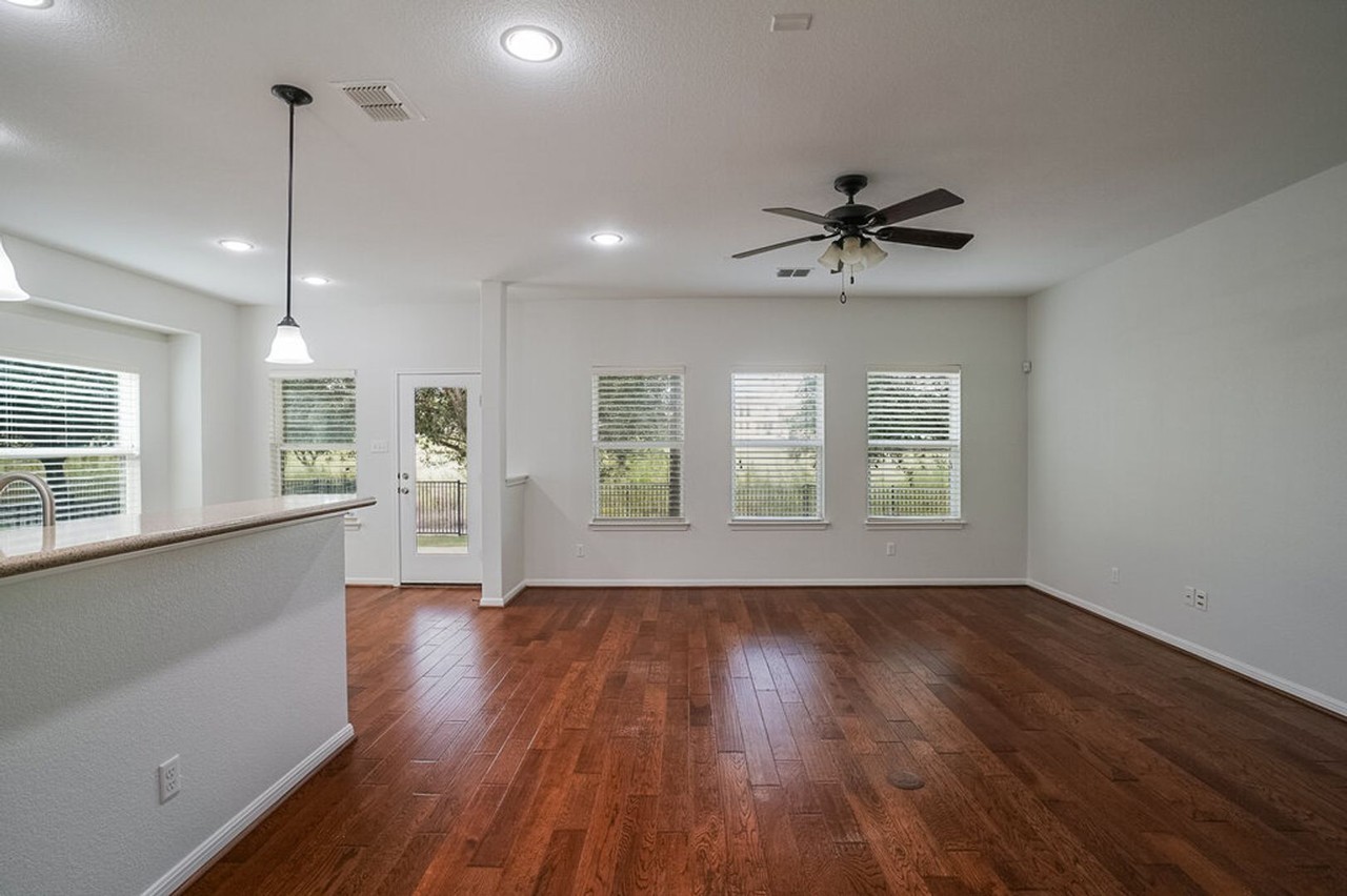 2020 Greenside Trl - Photo 5 of 18