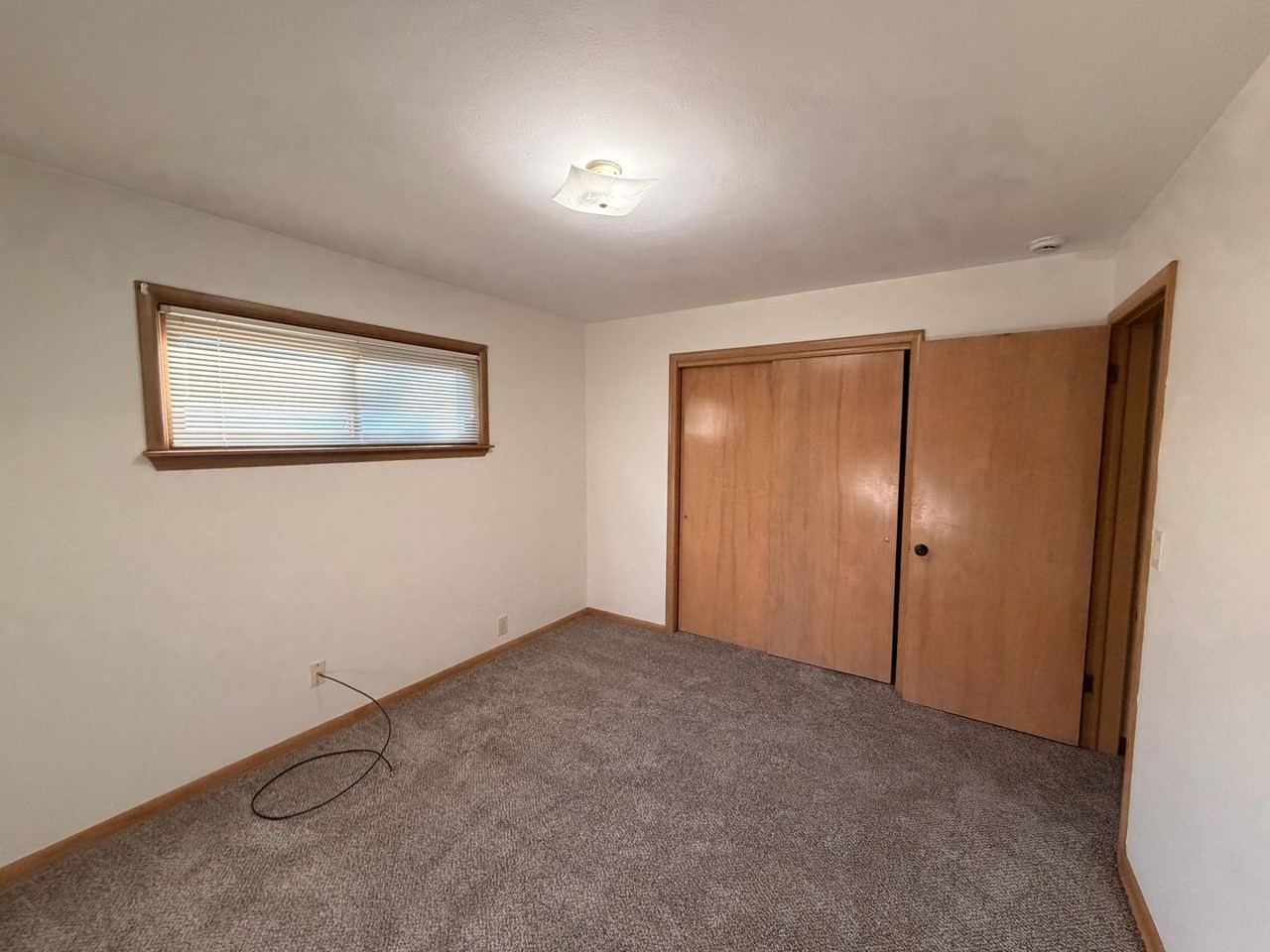 2276 S Hawthorne Park Dr - Photo 5 of 23