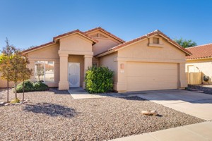 featured image of 7810 E Calle Del Minique