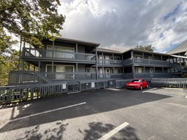 featured image of 20800 River Dr