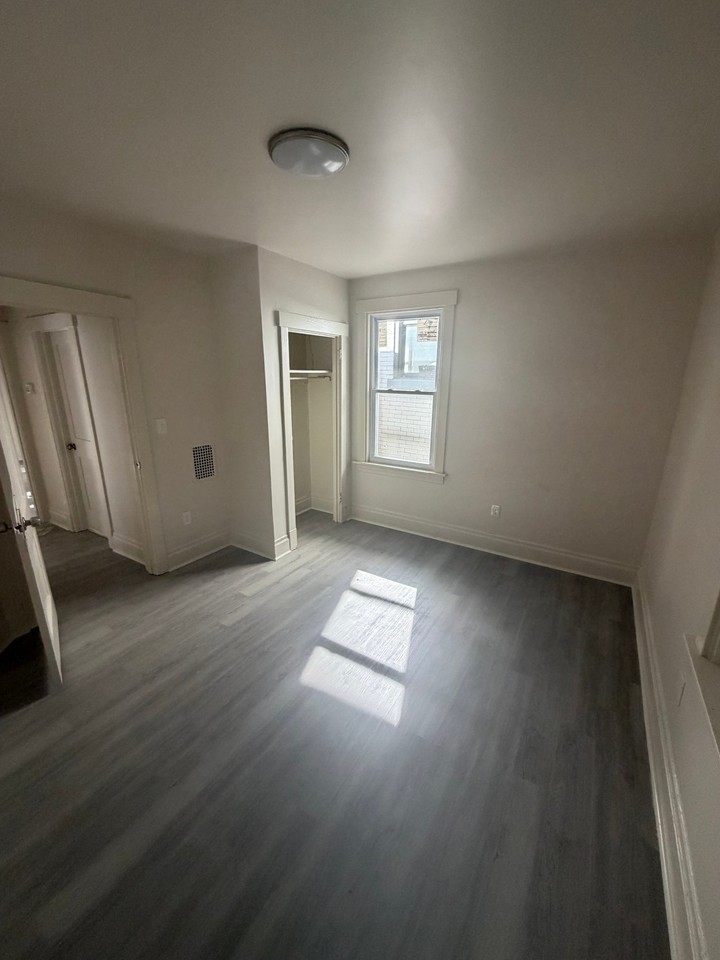 1527 Alton St #FL2 - Photo 7 of 7