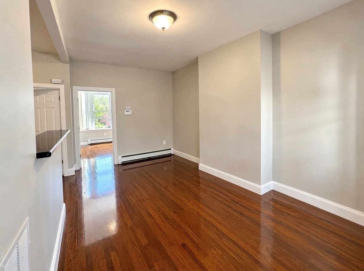 110 Peabody Pl #2 - Photo 4 of 8