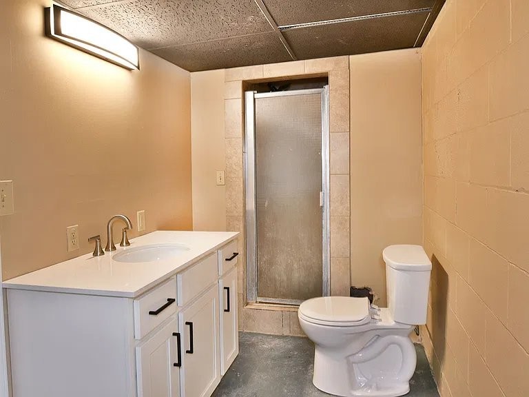 424 Powers Ave #1 - Photo 6 of 6