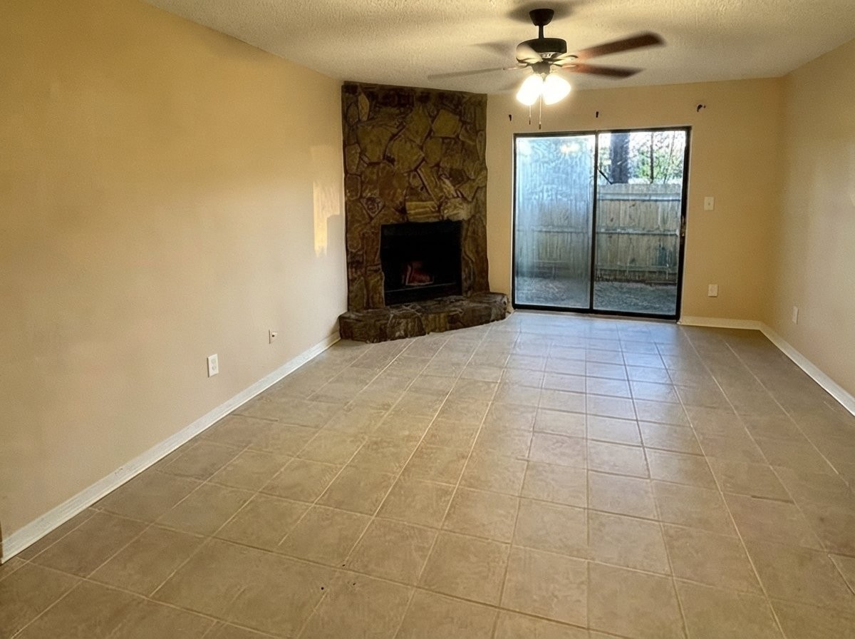467 Stara Cir #B - Photo 7 of 13