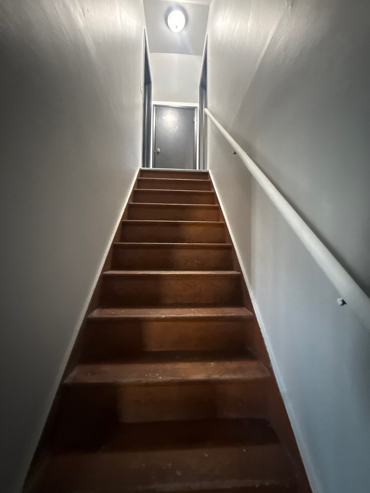 4871 N 20th St - Photo 6 of 8
