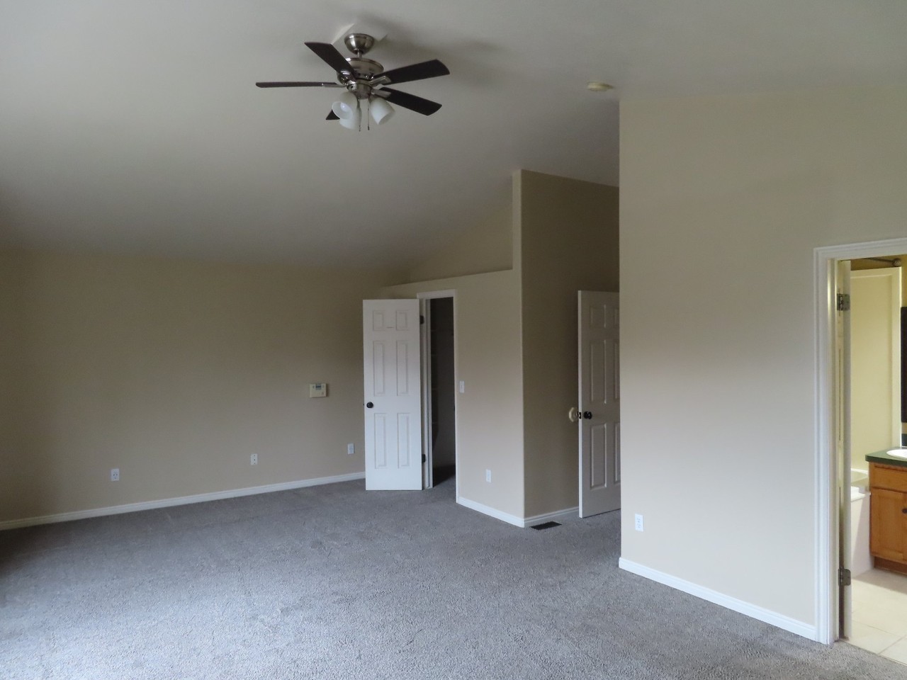 1029 Ne - Photo 6 of 10