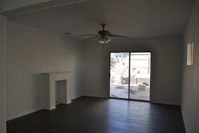 1519 E Topeka St - Photo 5 of 12