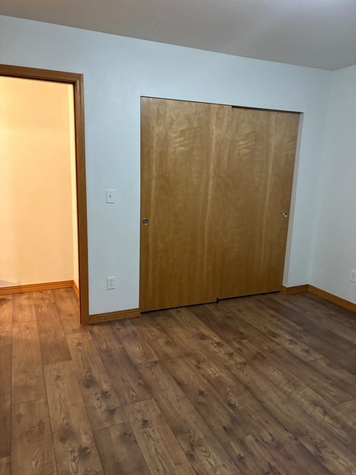 961 E Sunset Hill Rd - Photo 6 of 11