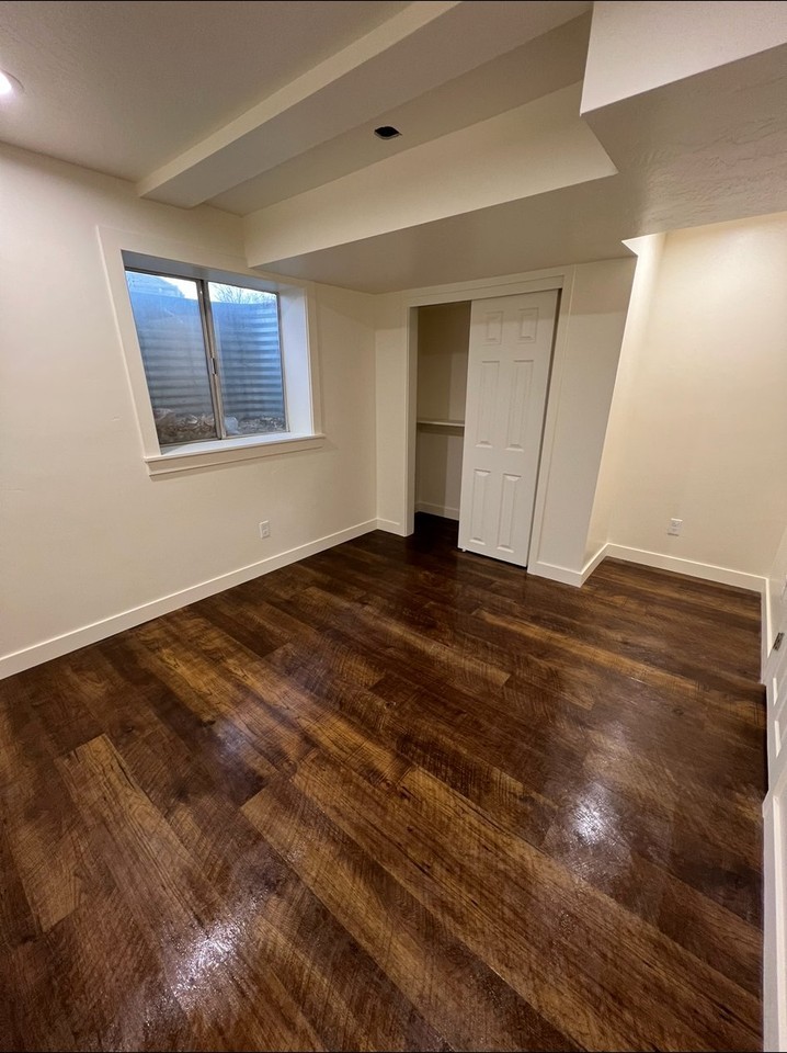 1150 N Cottonwood Cir #BS - Photo 7 of 12