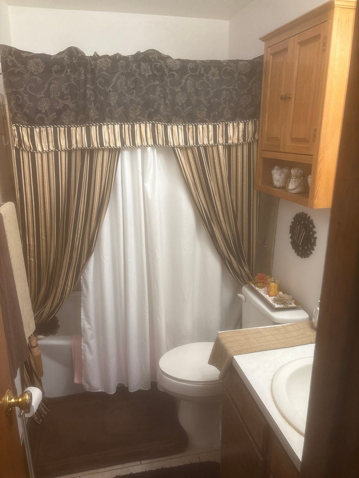 215 Burlie Ct #A - Photo 6 of 12