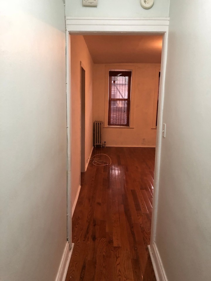 3516 34th St #5E - Photo 4 of 7