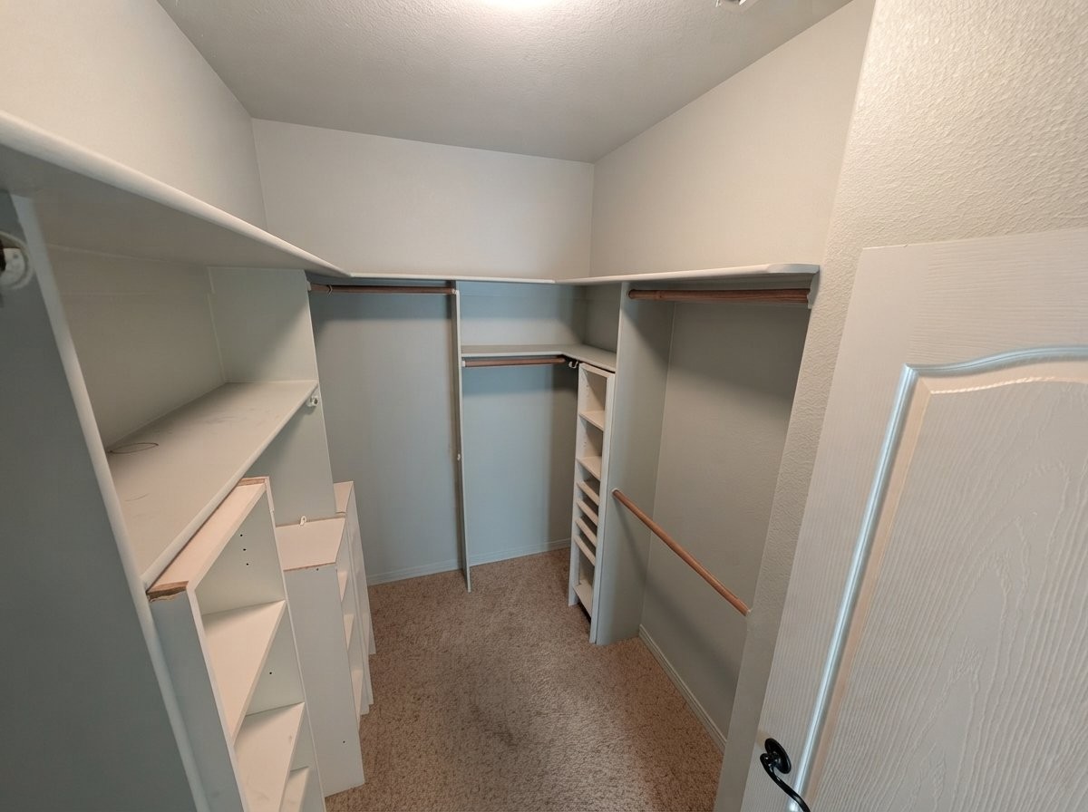 4079 Pinto Rd - Photo 5 of 11