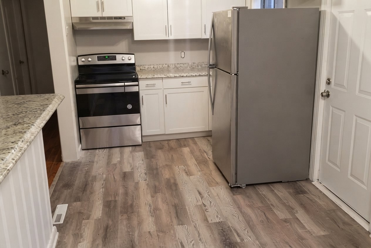 2146 Buckner St - Photo 3 of 10