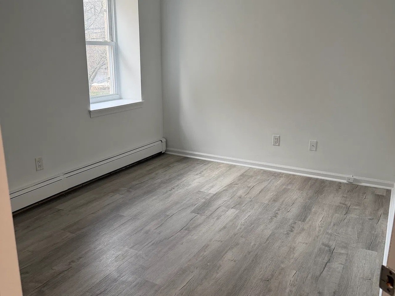 79 Montclair Ave #5 - Photo 4 of 9