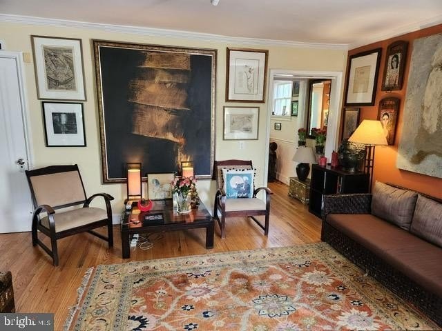 3509 S St Nw - Photo 4 of 25