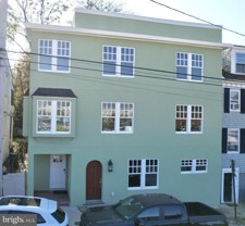263 Hanover St #1 - Photo 1 of 1