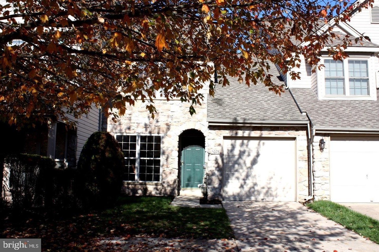 5078 Rosewood Dr - Photo 3 of 23