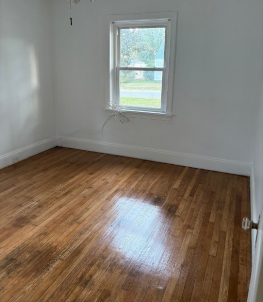 1914 Timberlake Ave #NA - Photo 6 of 9