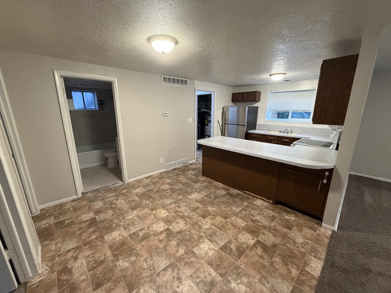 1312 Grant Ave #2 - Photo 5 of 11