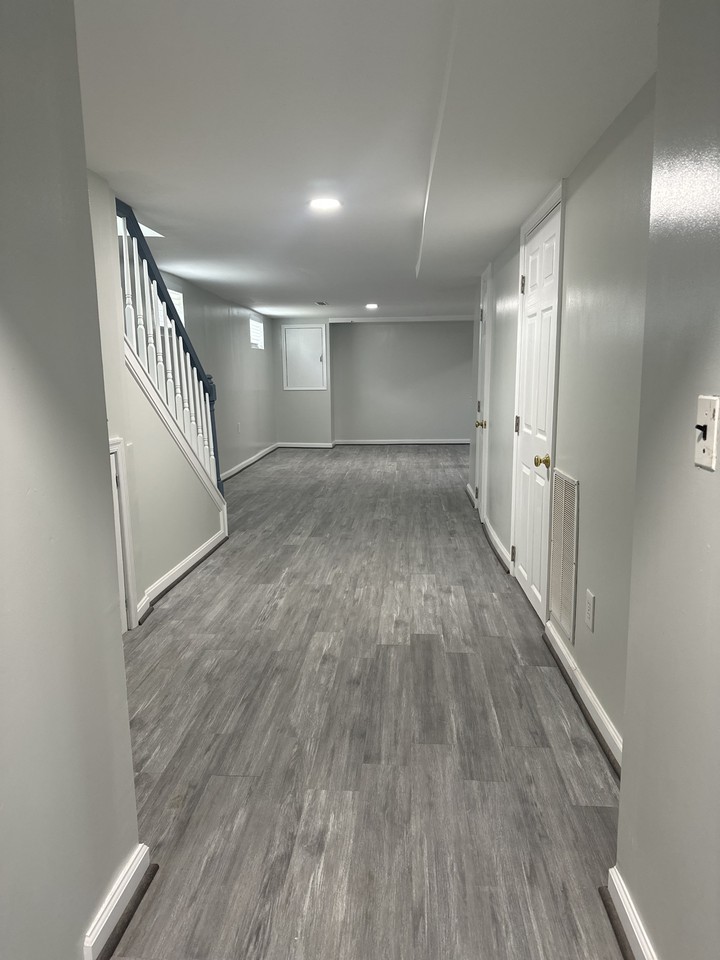 4220 Marne Pl Ne #NA - Photo 5 of 5