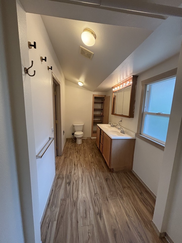 919 23rd Ave #NA - Photo 5 of 22