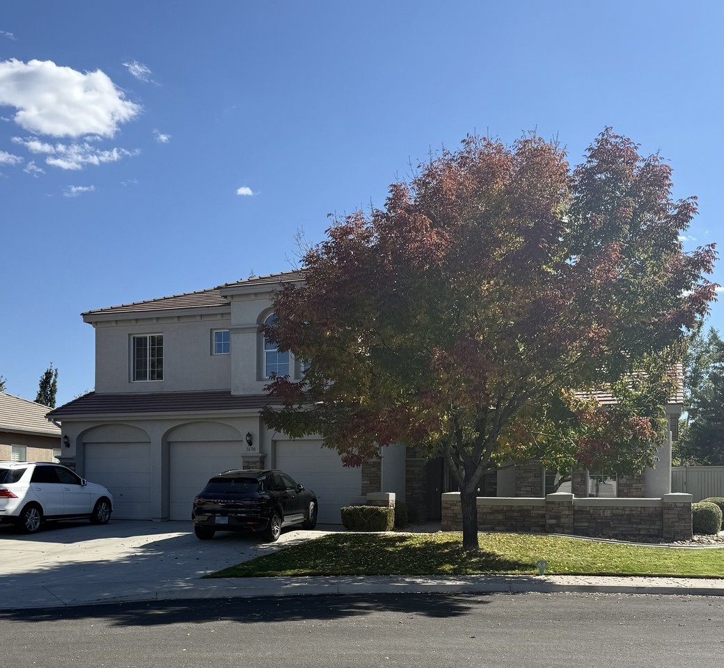 1630 Crater Ct #NA - Photo 2 of 43