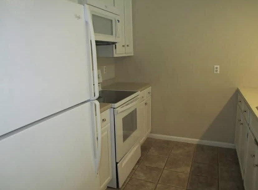 176 Bayou Dr #NA - Photo 5 of 14