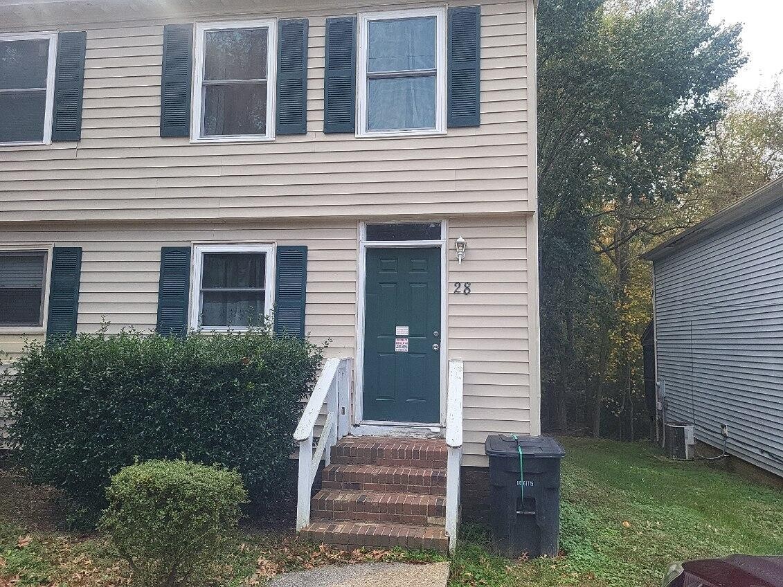 28 Fox Hill Dr #28 - Photo 4 of 10