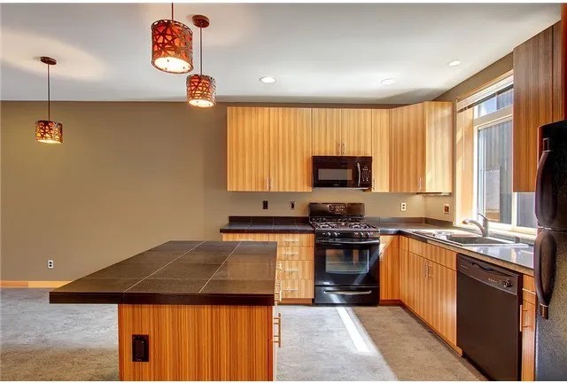 1508 N 80th St #B - Photo 3 of 13