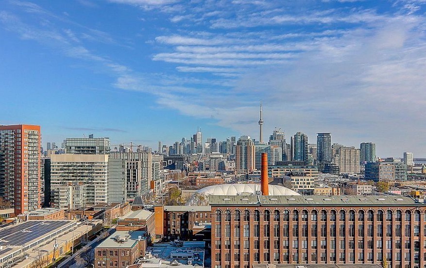 XO Condos - Photo 2 of 18