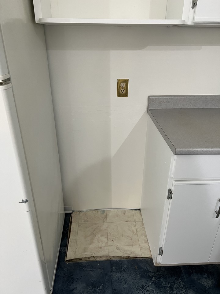 3427 Raleigh Street - Photo 4 of 11