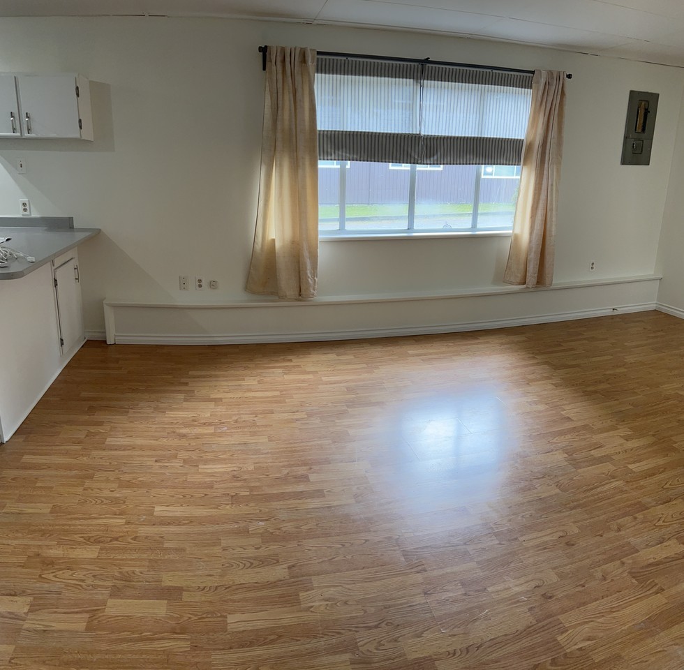 3427 Raleigh Street - Photo 5 of 11