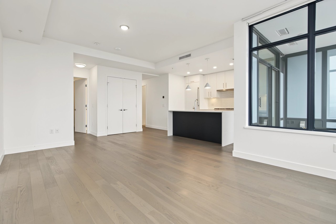 1588 Johnston Rd - Photo 2 of 10