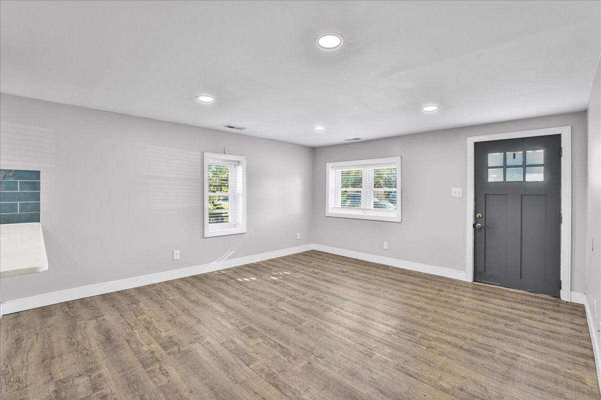 197 S Roosevelt Ct #1 - Photo 2 of 29