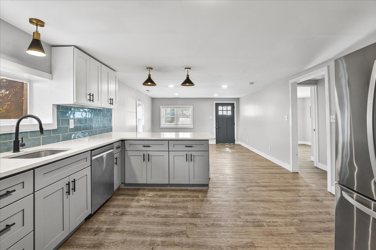 197 S Roosevelt Ct #1 - Photo 5 of 29