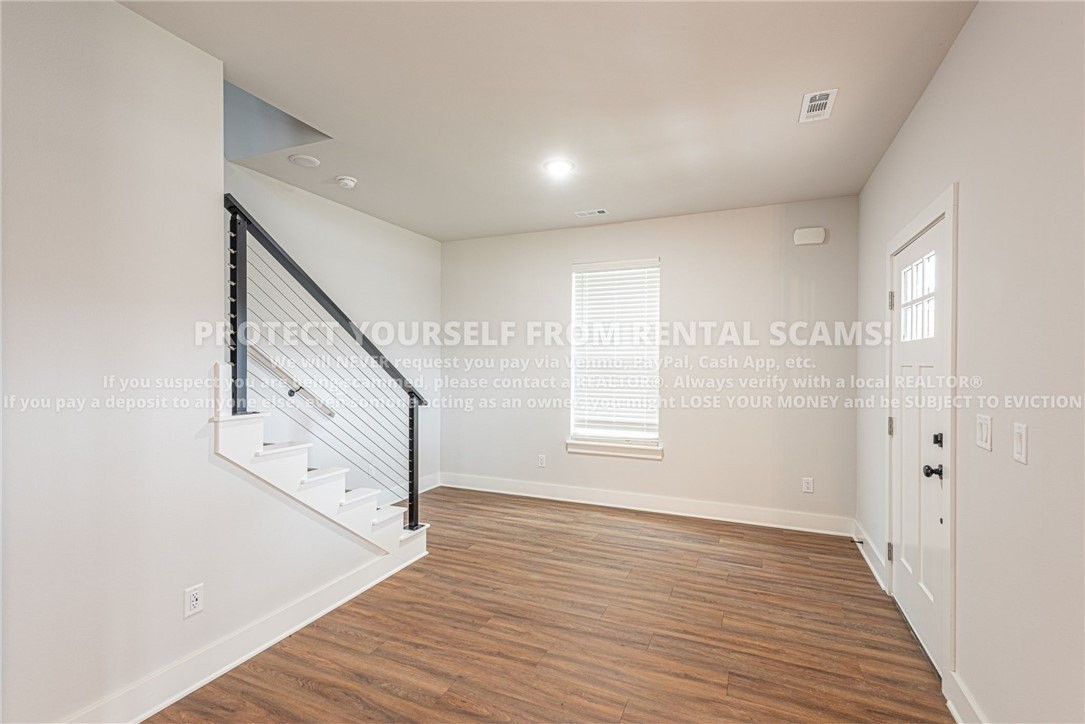 1047 S Laramie Hts - Photo 4 of 19