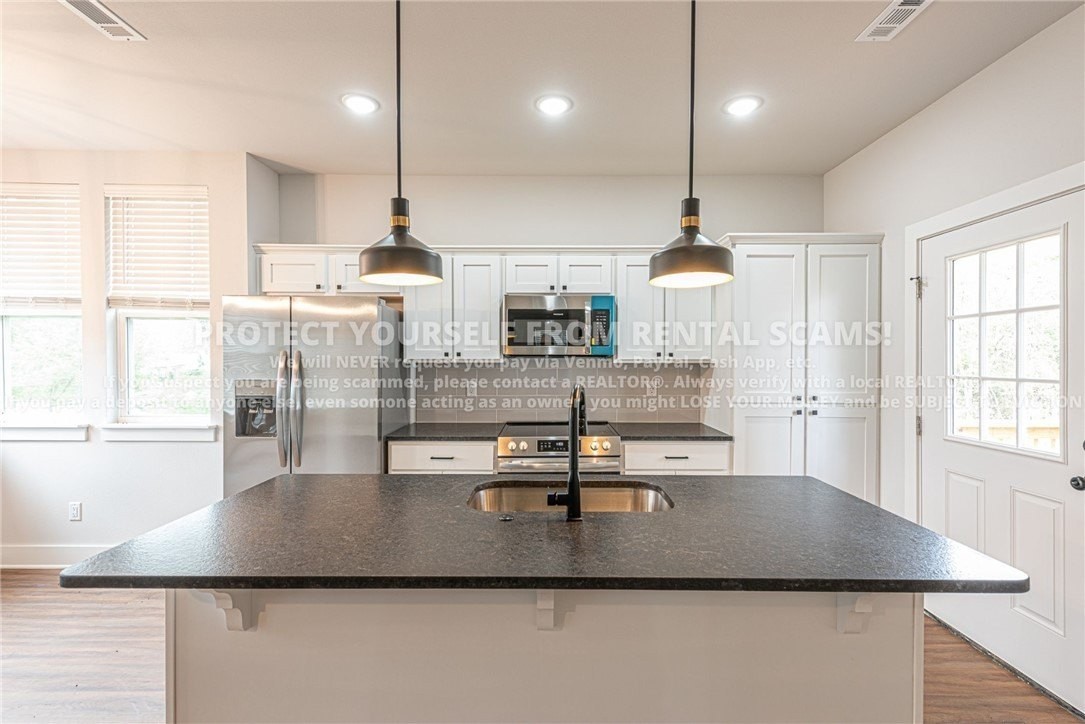 1047 S Laramie Hts - Photo 7 of 19