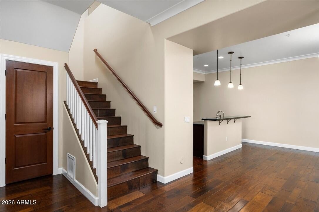 4931 N Woodmere Fairway #1005 - Photo 4 of 35