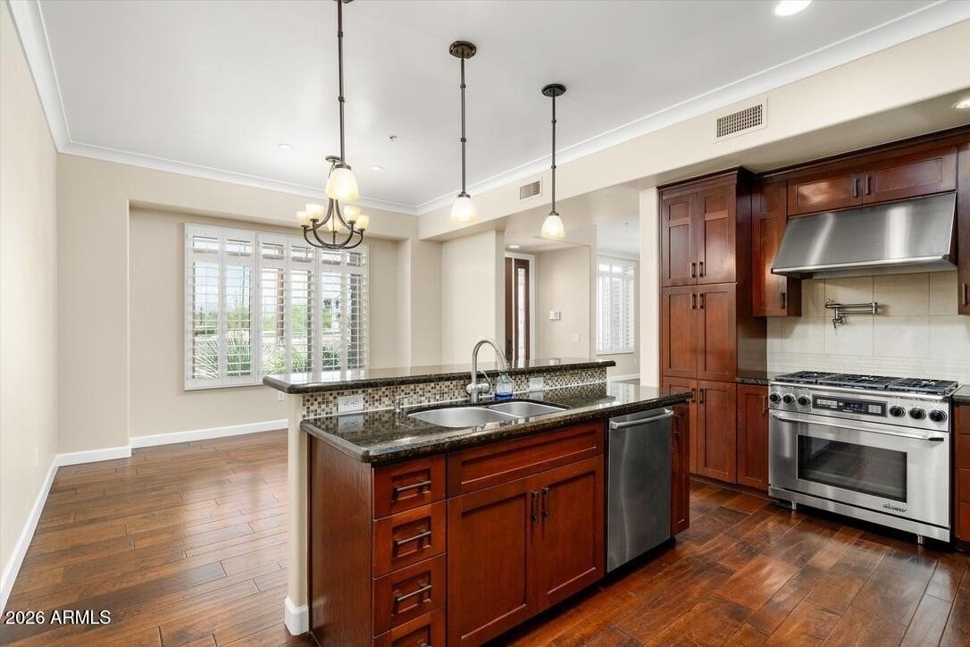 4931 N Woodmere Fairway #1005 - Photo 7 of 35
