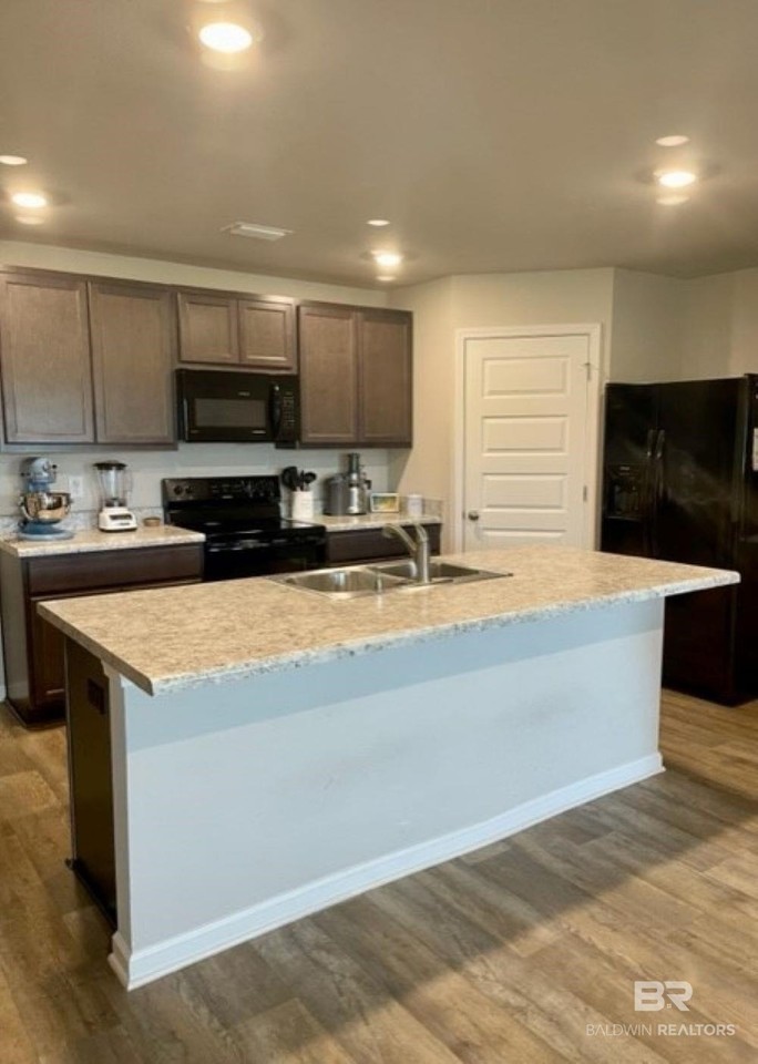 1518 Majesty Loop - Photo 5 of 5