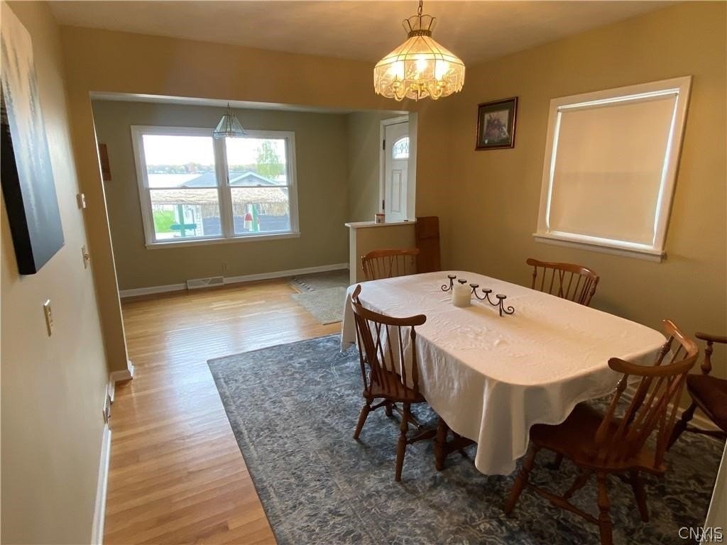 8530 Lakeshore Rd #0 - Photo 4 of 24